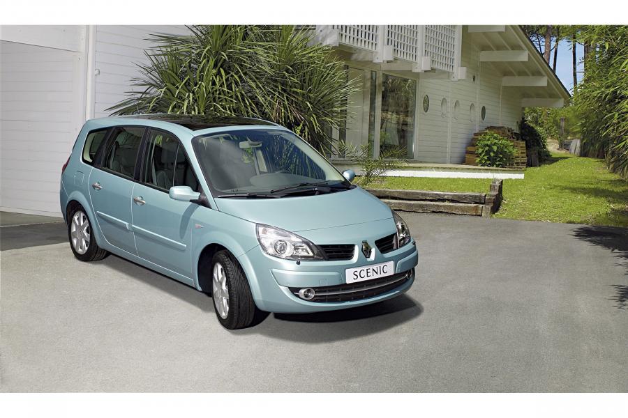 Renault Grand Scenic 2006 года  (фото 23 из 28)